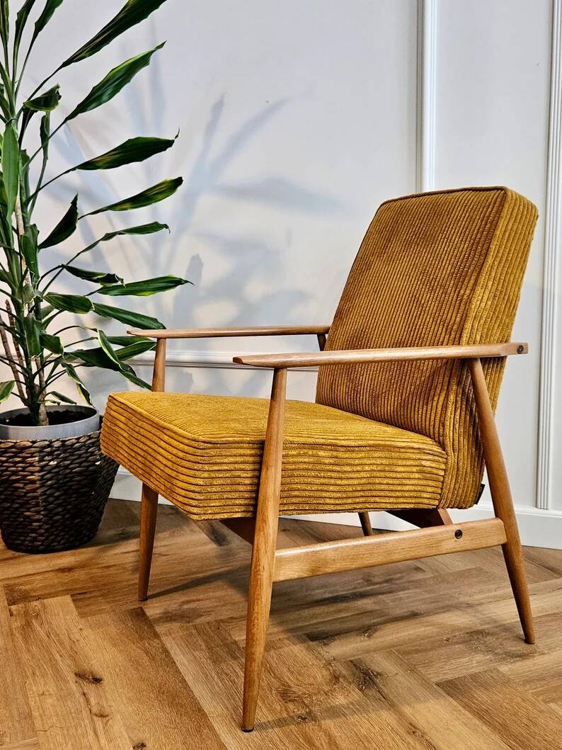 Original vintage polish chair 300-190 from the 1960s designed by h. lisa. personalisation!