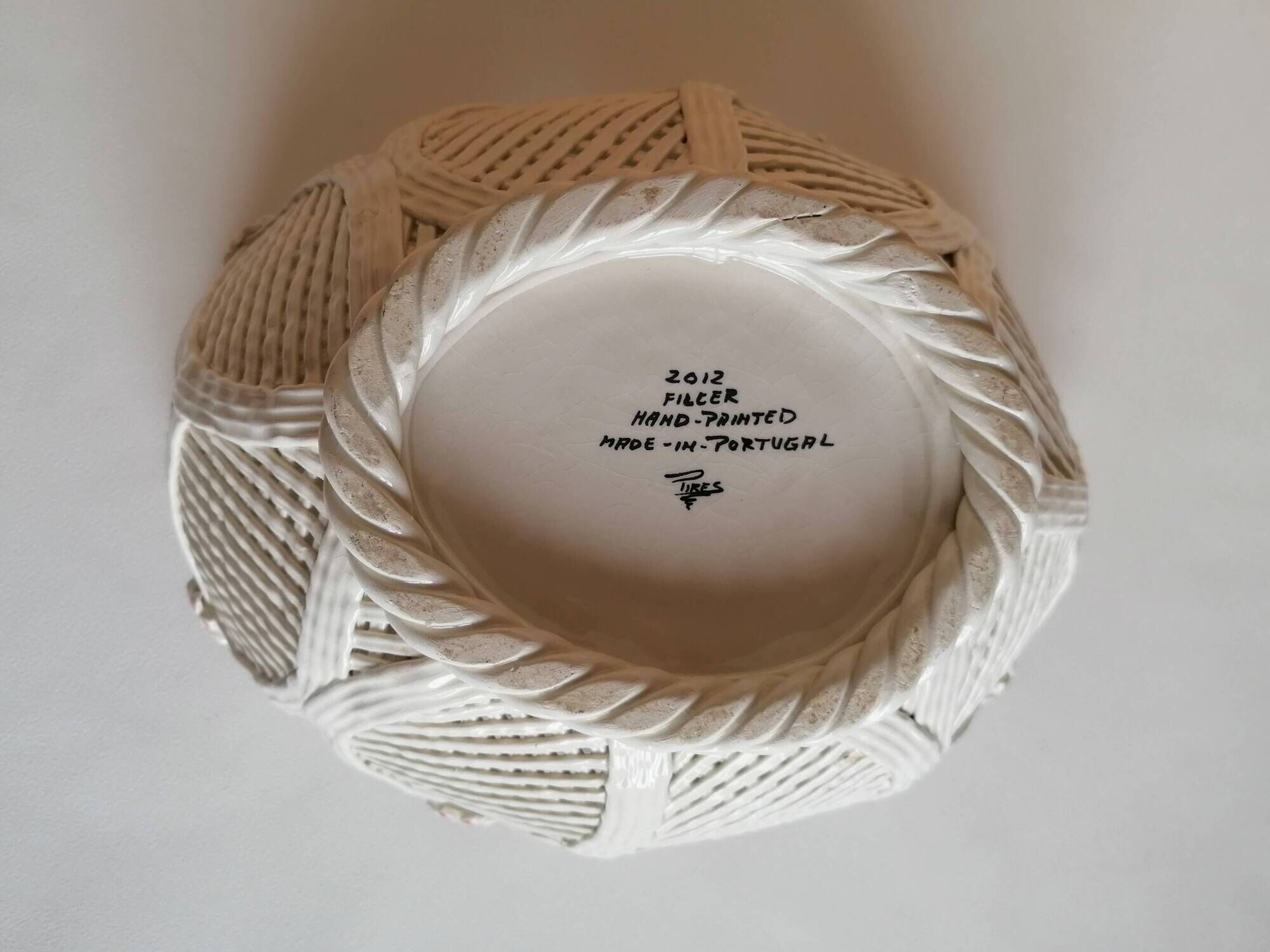Woven ceramic fruit basket