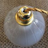 Glass ball suspension