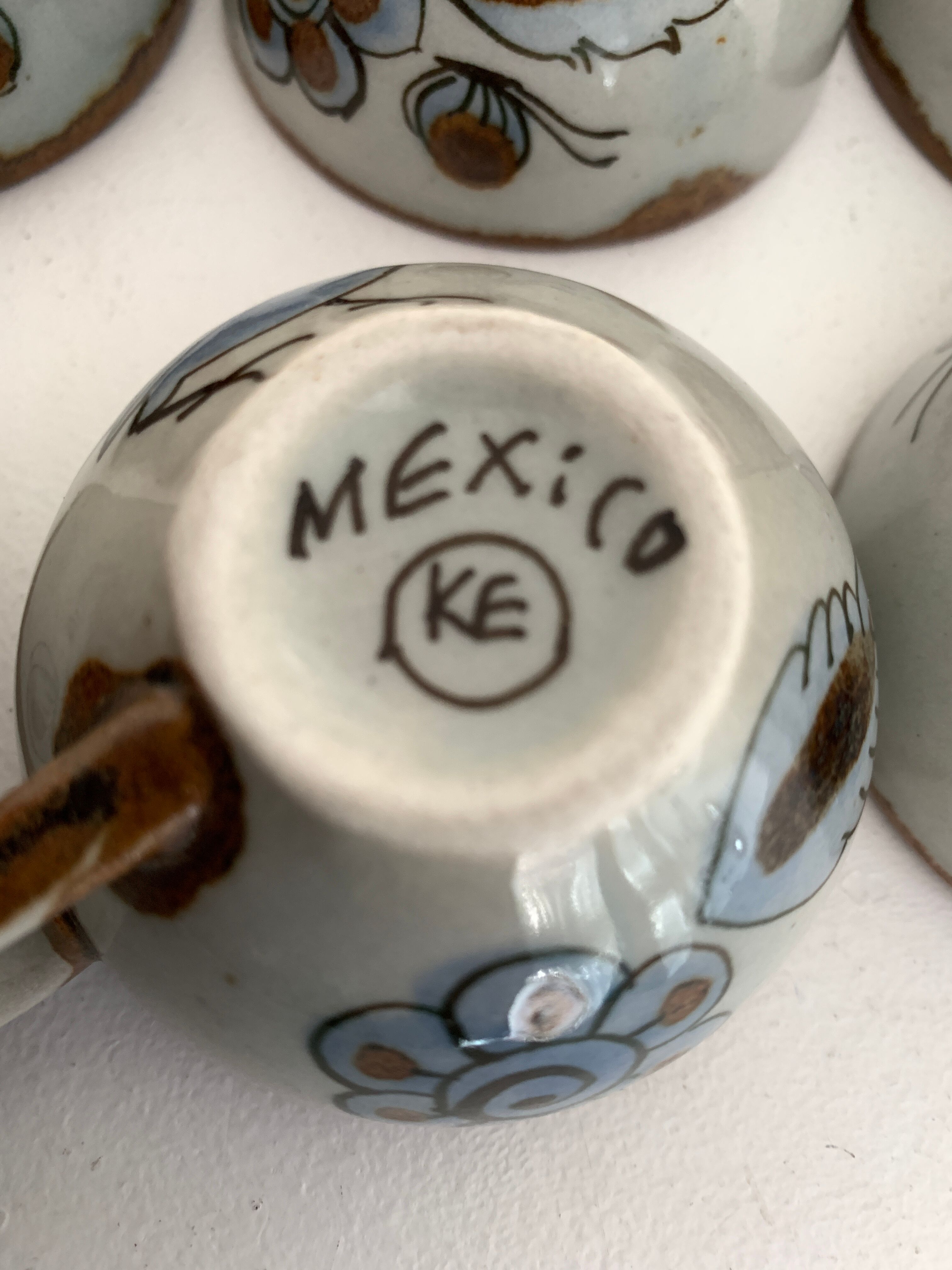 6 ceramic cups Ken Edwards, Tonala, Mexico, with sub cups and sugar