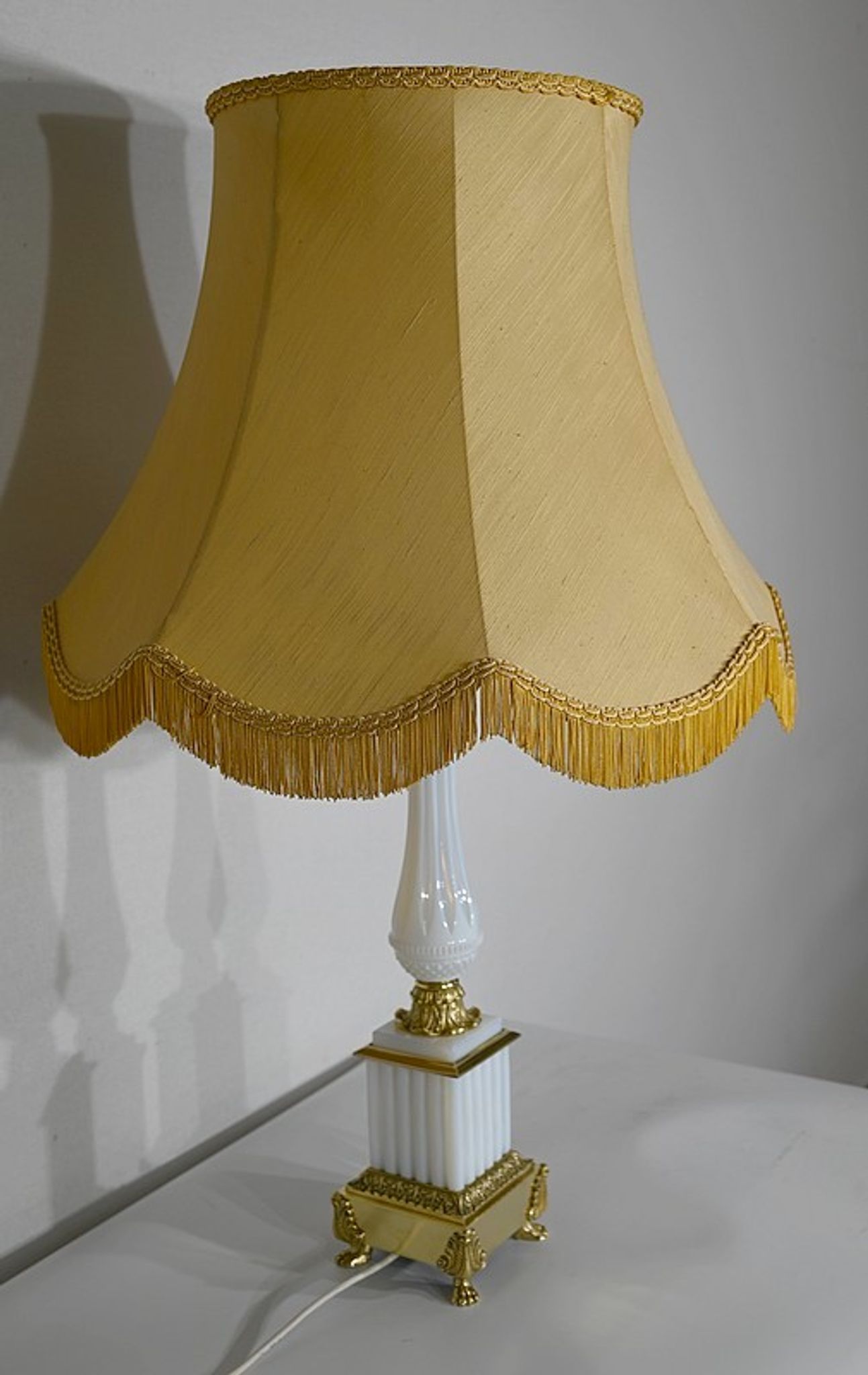 Lamp in Opline and Bronze, Louis XVI style – 1950