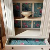 Storage cabinet