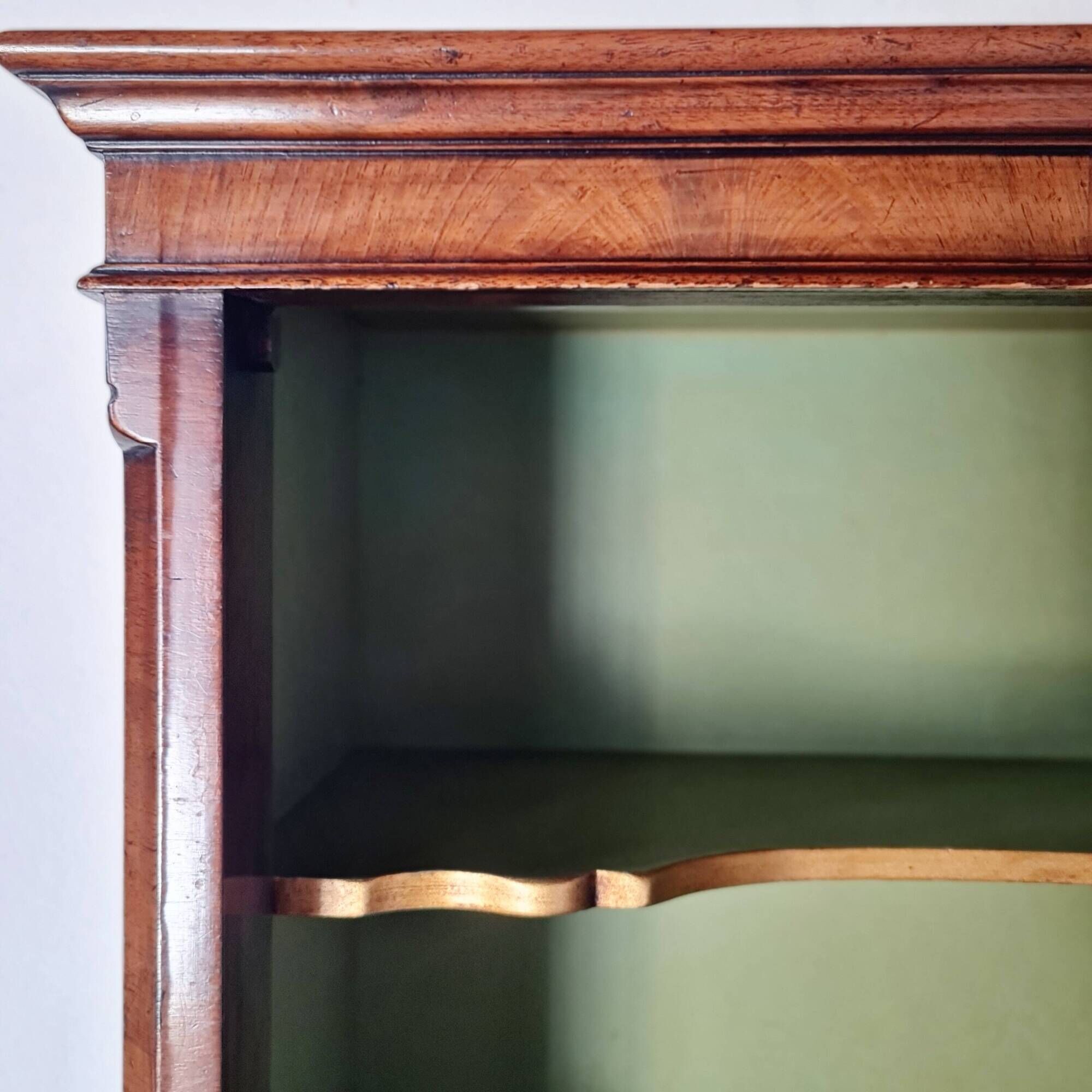 Walnut wardrobe 1930 - English storage furniture
