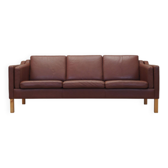 Brown leather sofa, Danish design, 1970s, production: Denmark