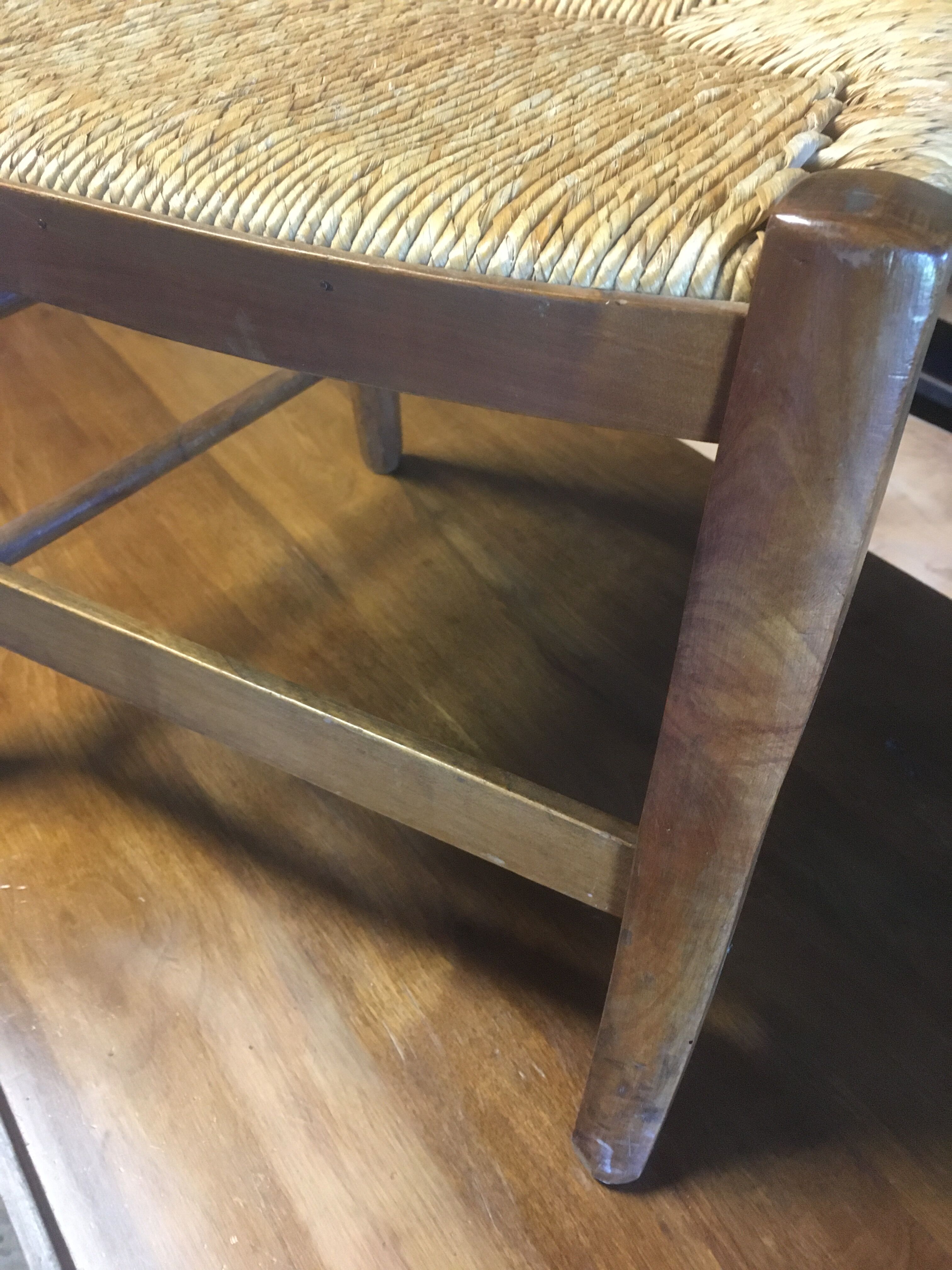 Cherry nurse mulched low chair