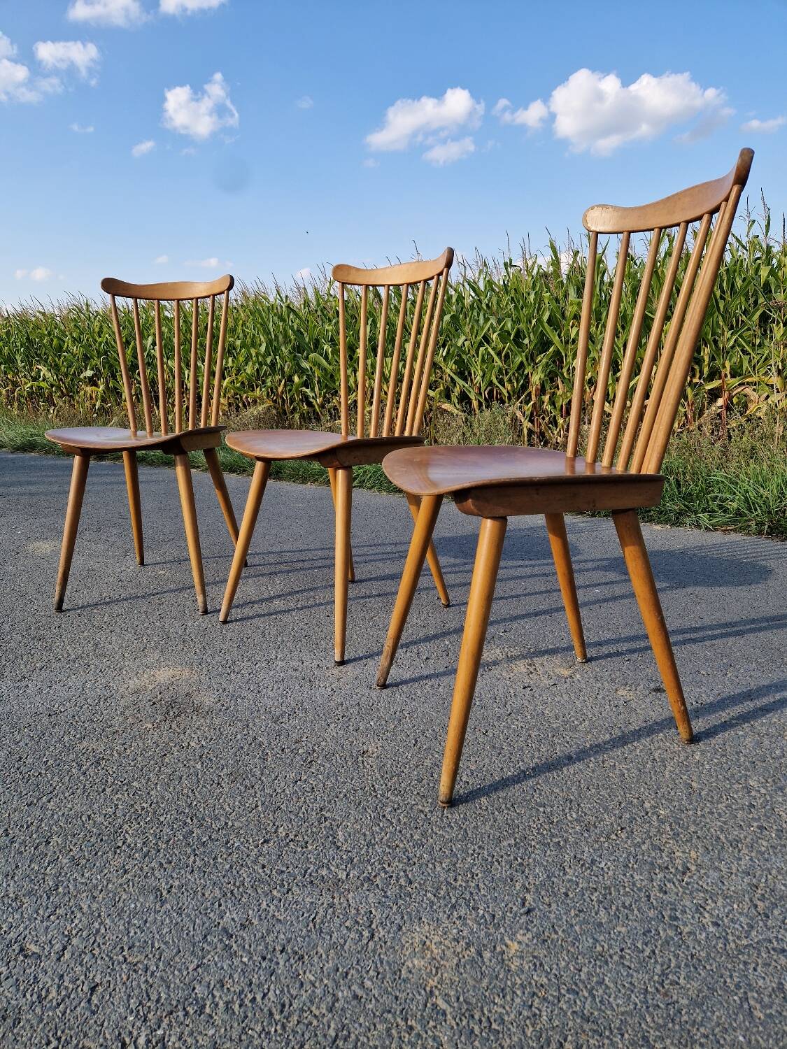 Set of 3 Baumann bistro chairs, Menuet model