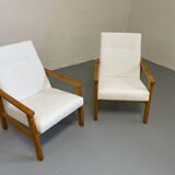 Set of two lounge chairs