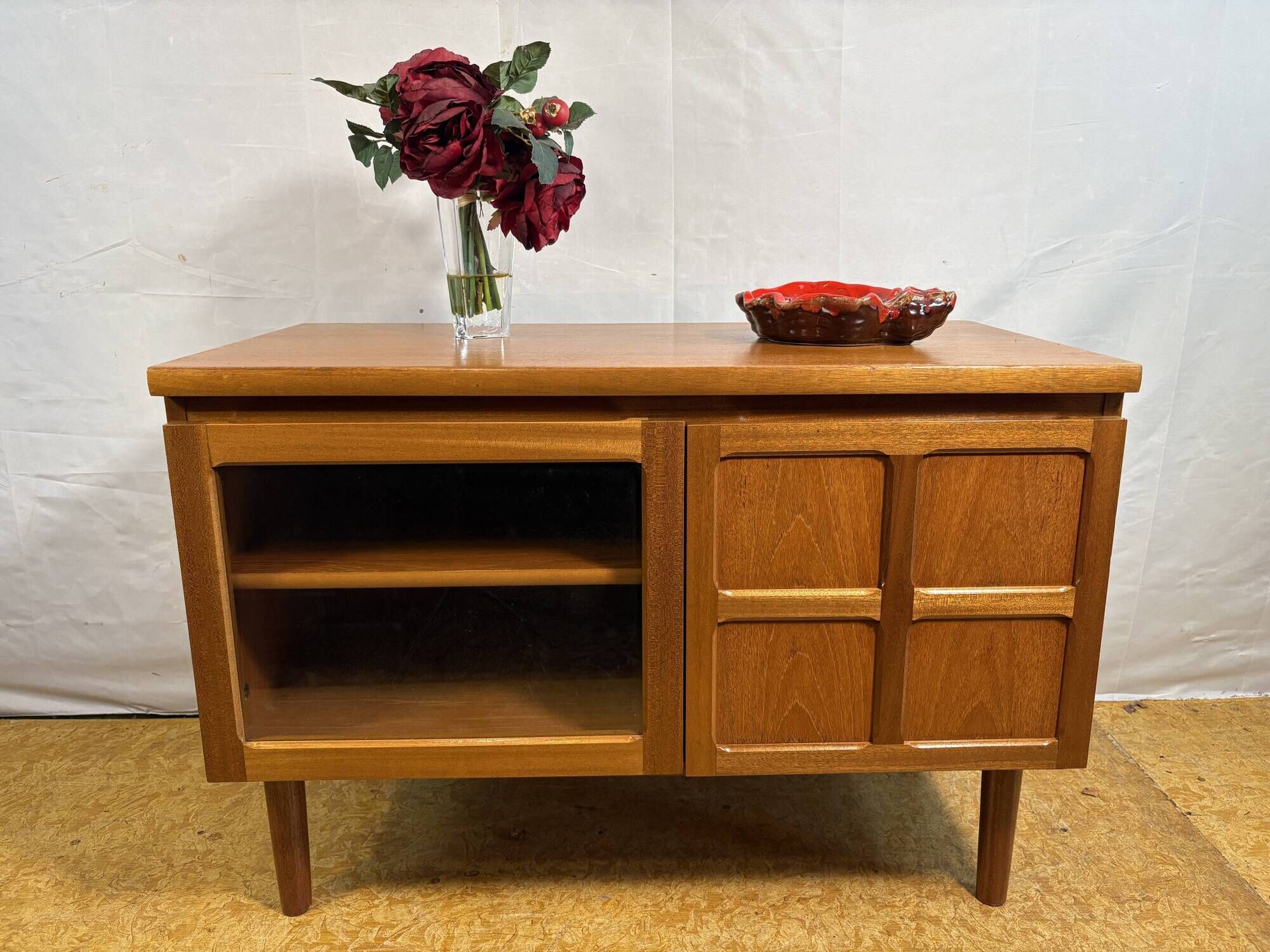 Mid-Century Modern Nathan Squares Teak Media / Lowboard Cabinet – 1960  Ico
