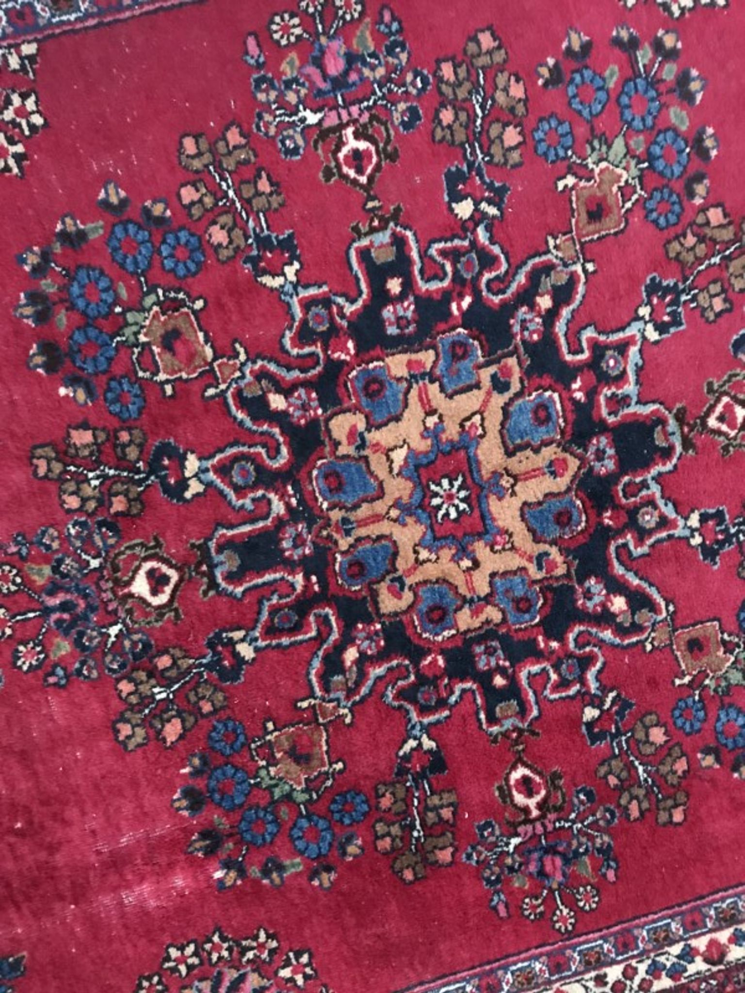 Former carpet Persian Mashhad done hand 200 X 280 CM