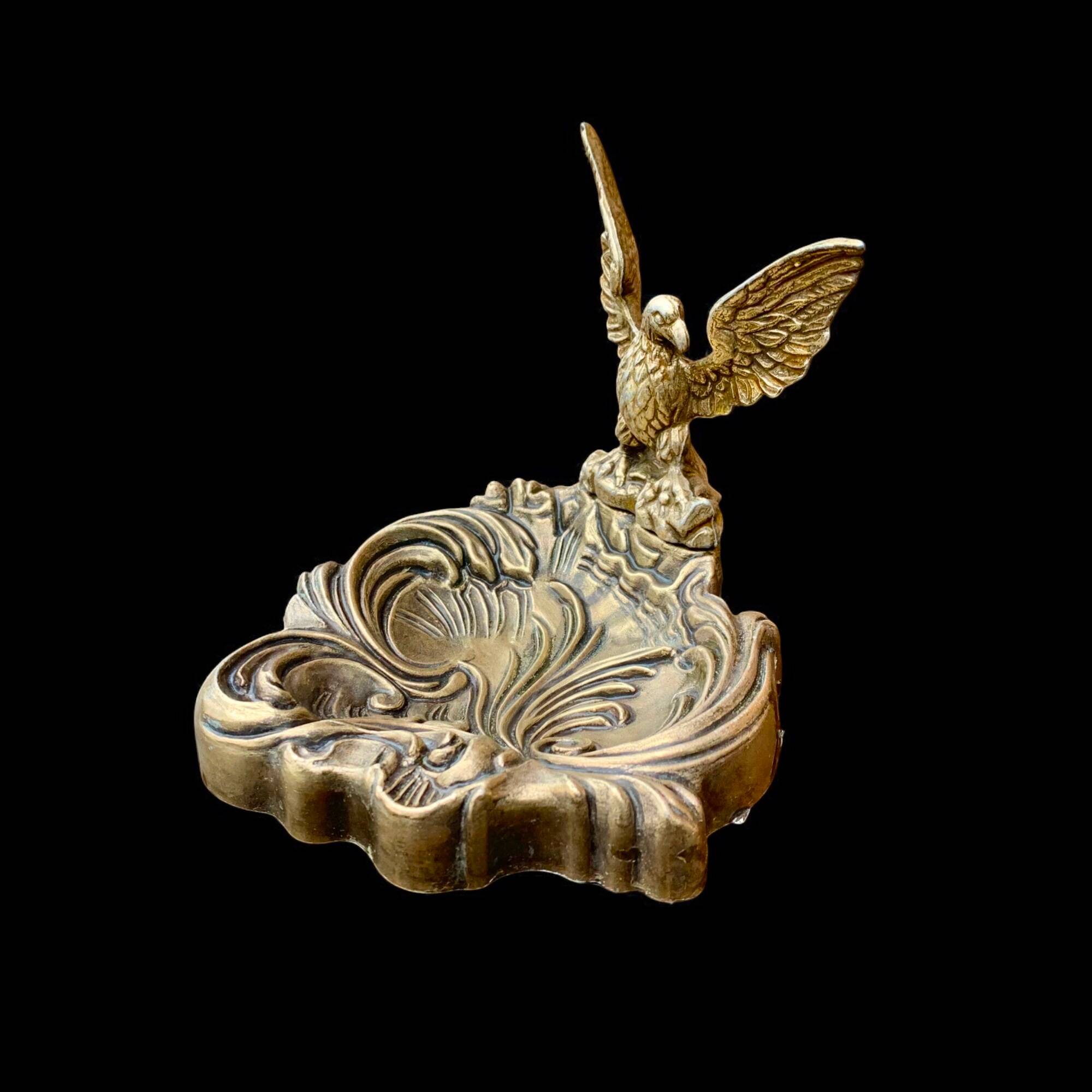 Antique decorative brass ashtray or pocket emptier - Made in Italy - Registered Design