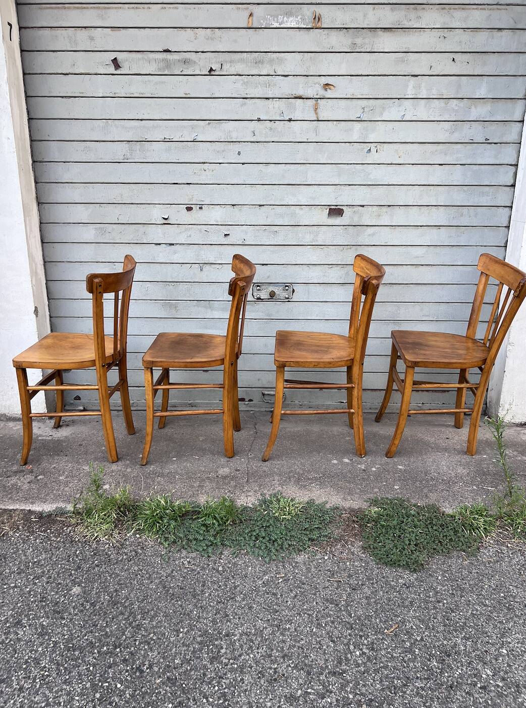 (Lot) 4 Honey Bistro Chairs