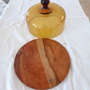 Cloche à fromage et son plateau en bois d'olivier