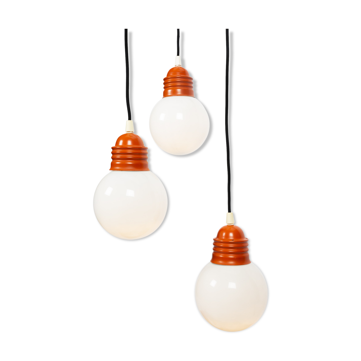 Suspension orange-blanc à ampoule triple