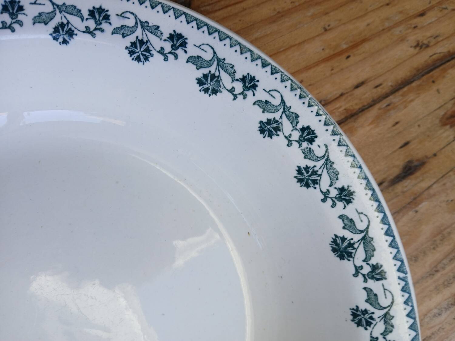 Round dish Moulin des Loups, Georgette model