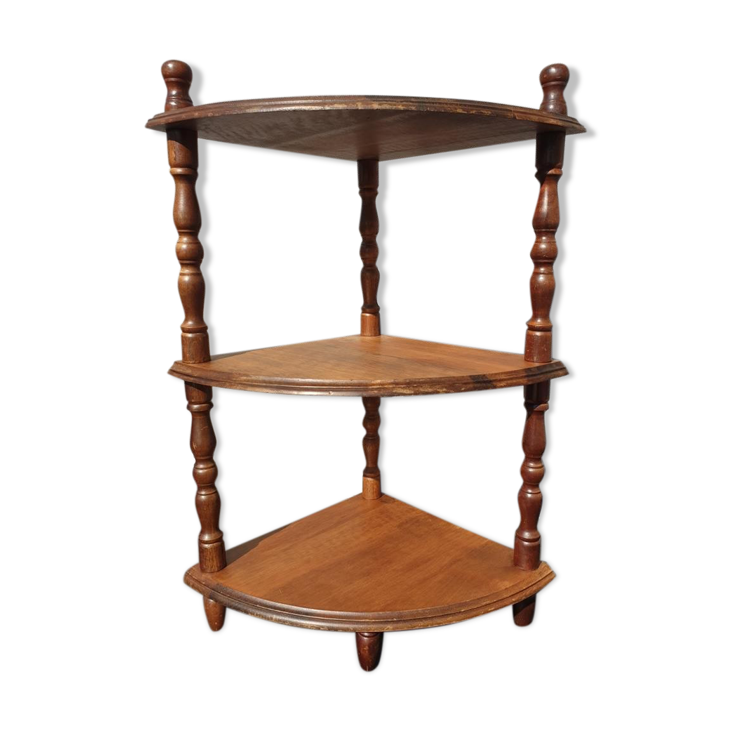 Corner display 3 corner shelves in Walnut