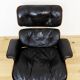 Fauteuil et pouf Charles & Ray Eames pour Herman Miller