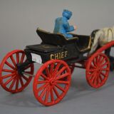 Old toy Horse-drawn carriage in cast iron polychrome iron with checker "P.D. CHIEF"