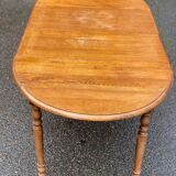 Round extendable dining table Louis Philippe 90cm with 2 extensions in oak.