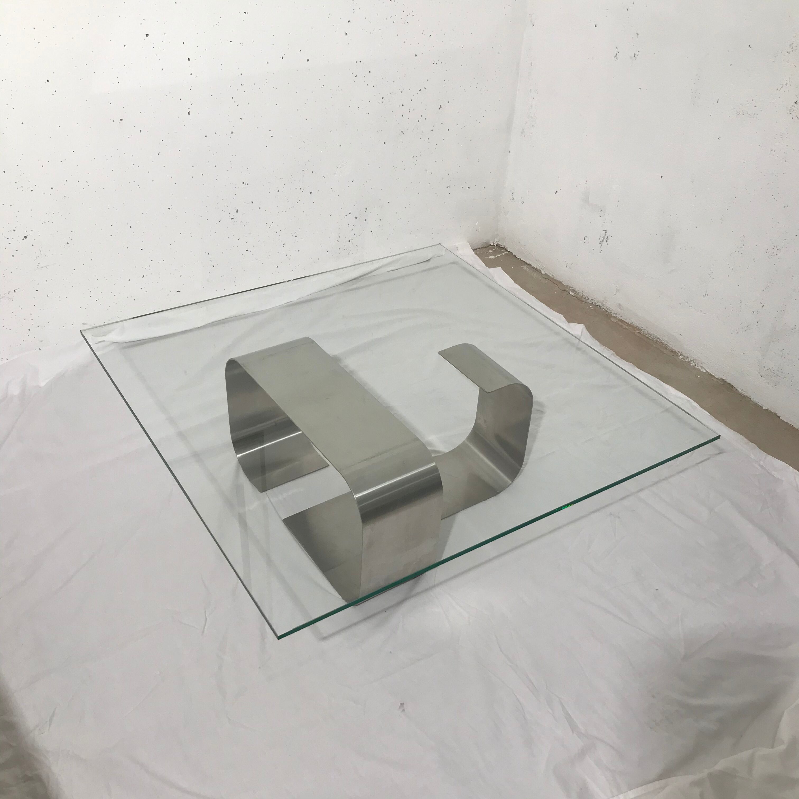 Table basse François Monnet modele Naja, 1970