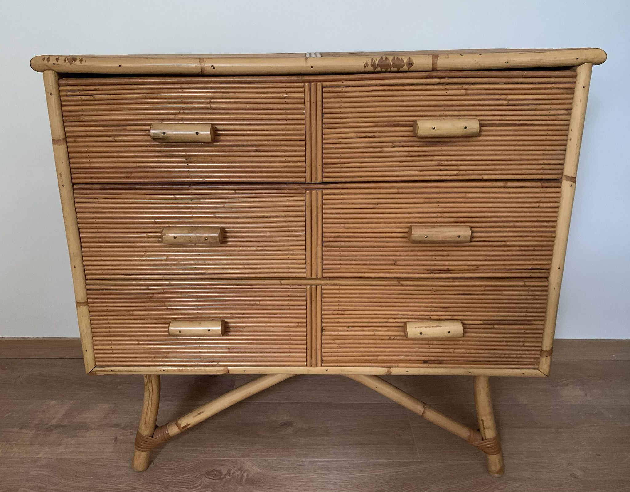 3-drawer rattan/bamboo chest of drawers attributed to Adrien Audoux and Frida Minnet. Circa 1950