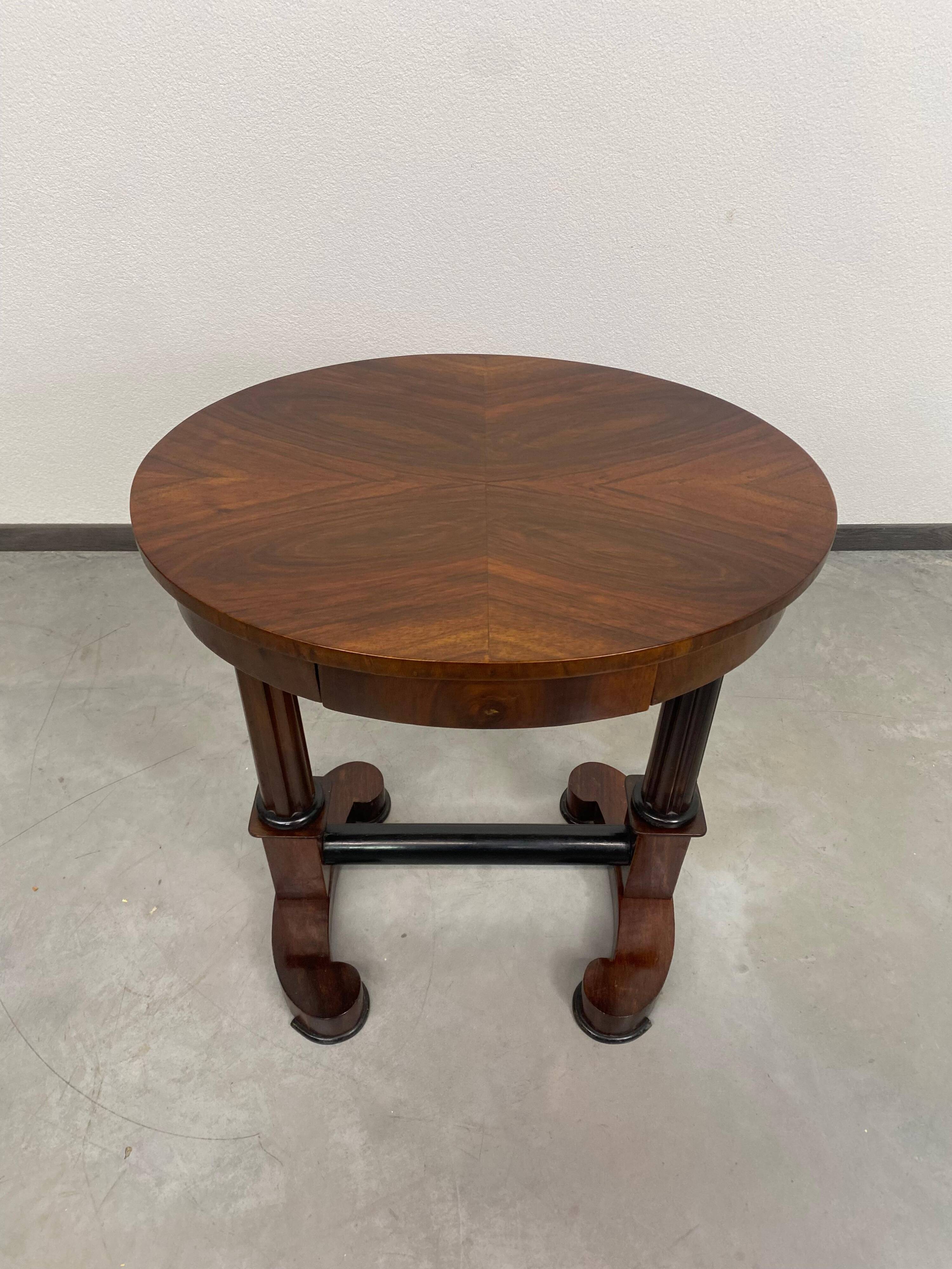 Biedermeier side table from the 19th century