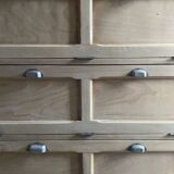 Ancien meuble de boulanger