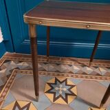 Vintage dappoint table