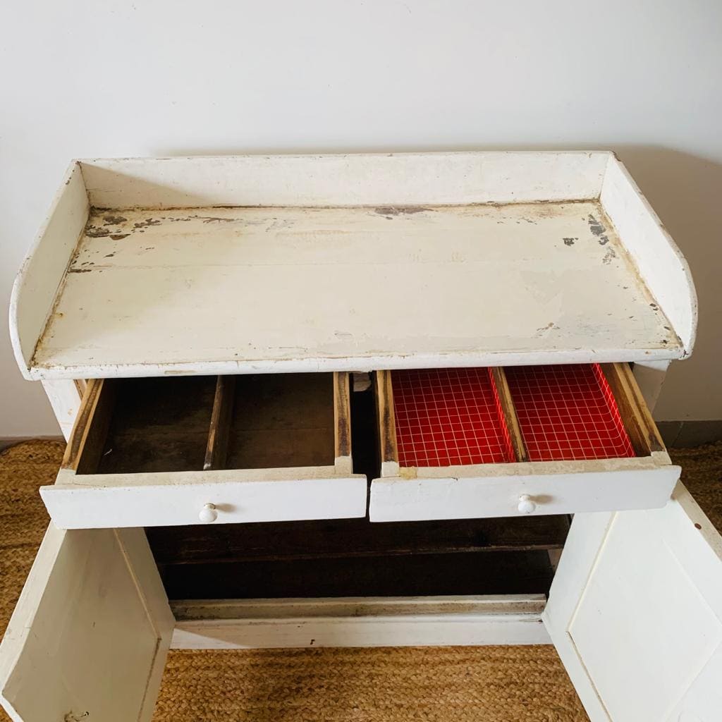 White Parisian buffet