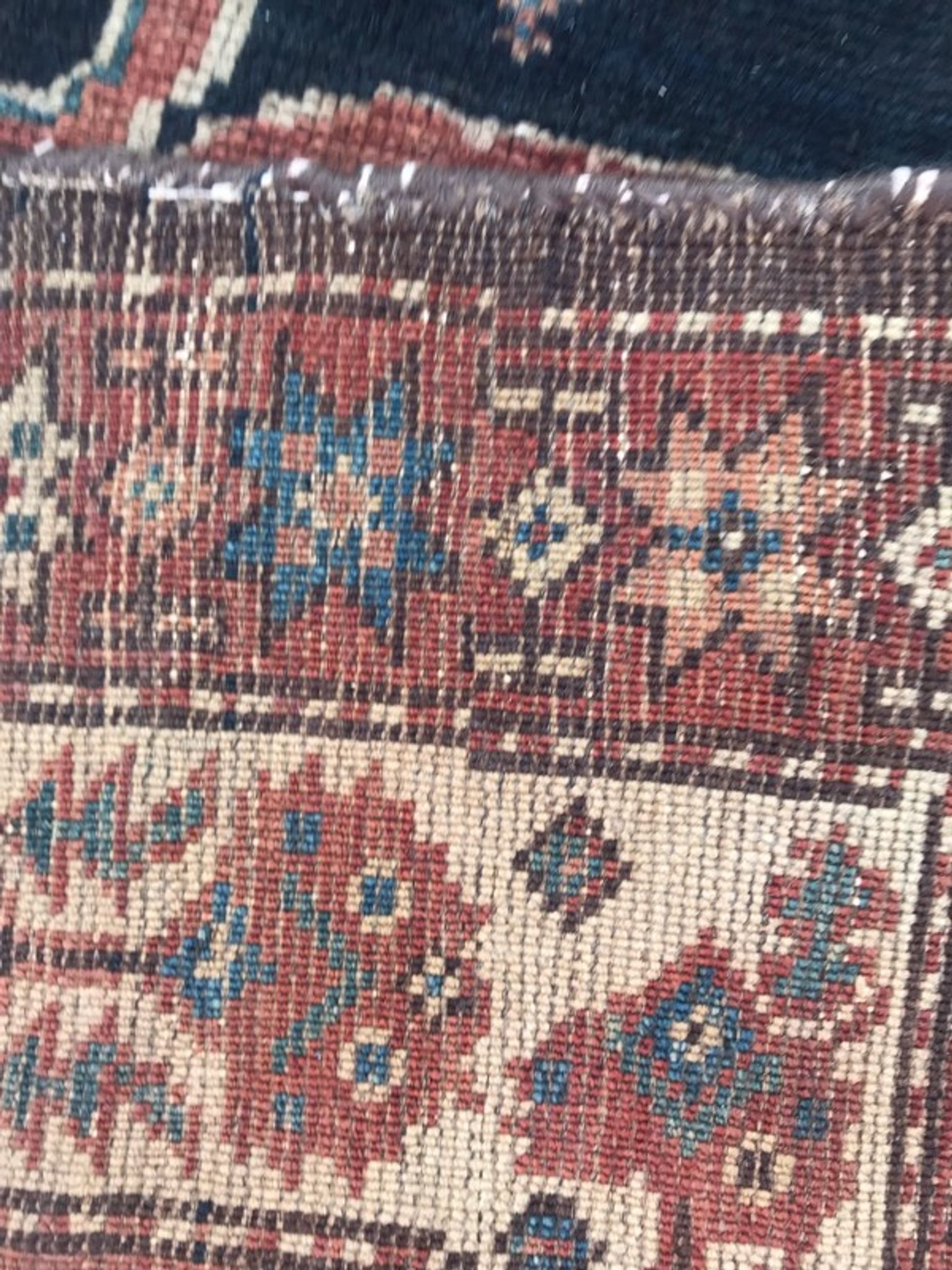 Carpet former Persian Bakhtiar style handmade soap factory - 137x265 cm