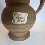 Covered pitcher