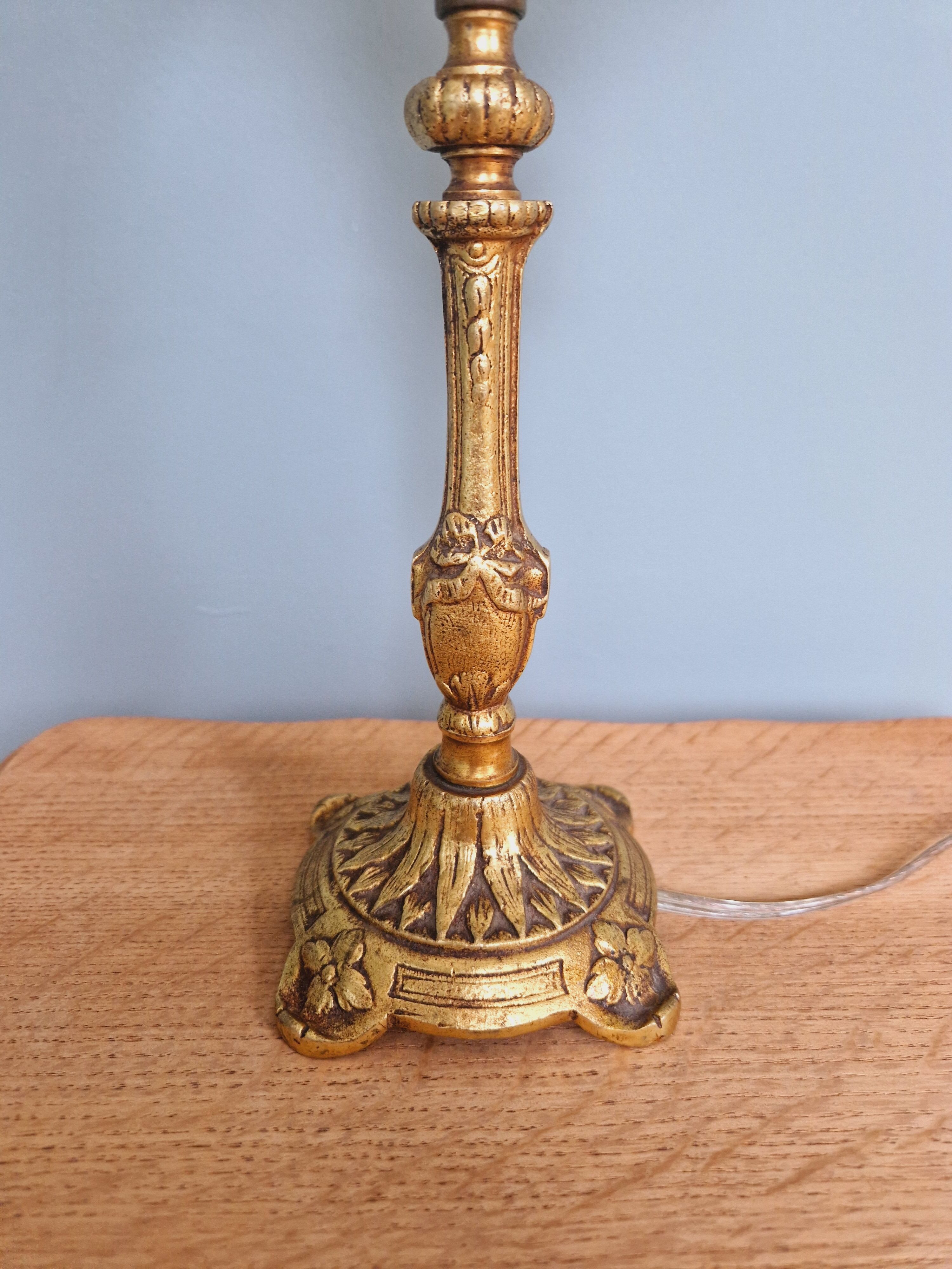 Table lamp in gilded bronze, late 19th / early 20th