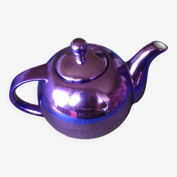 Iridescent porcelain teapot