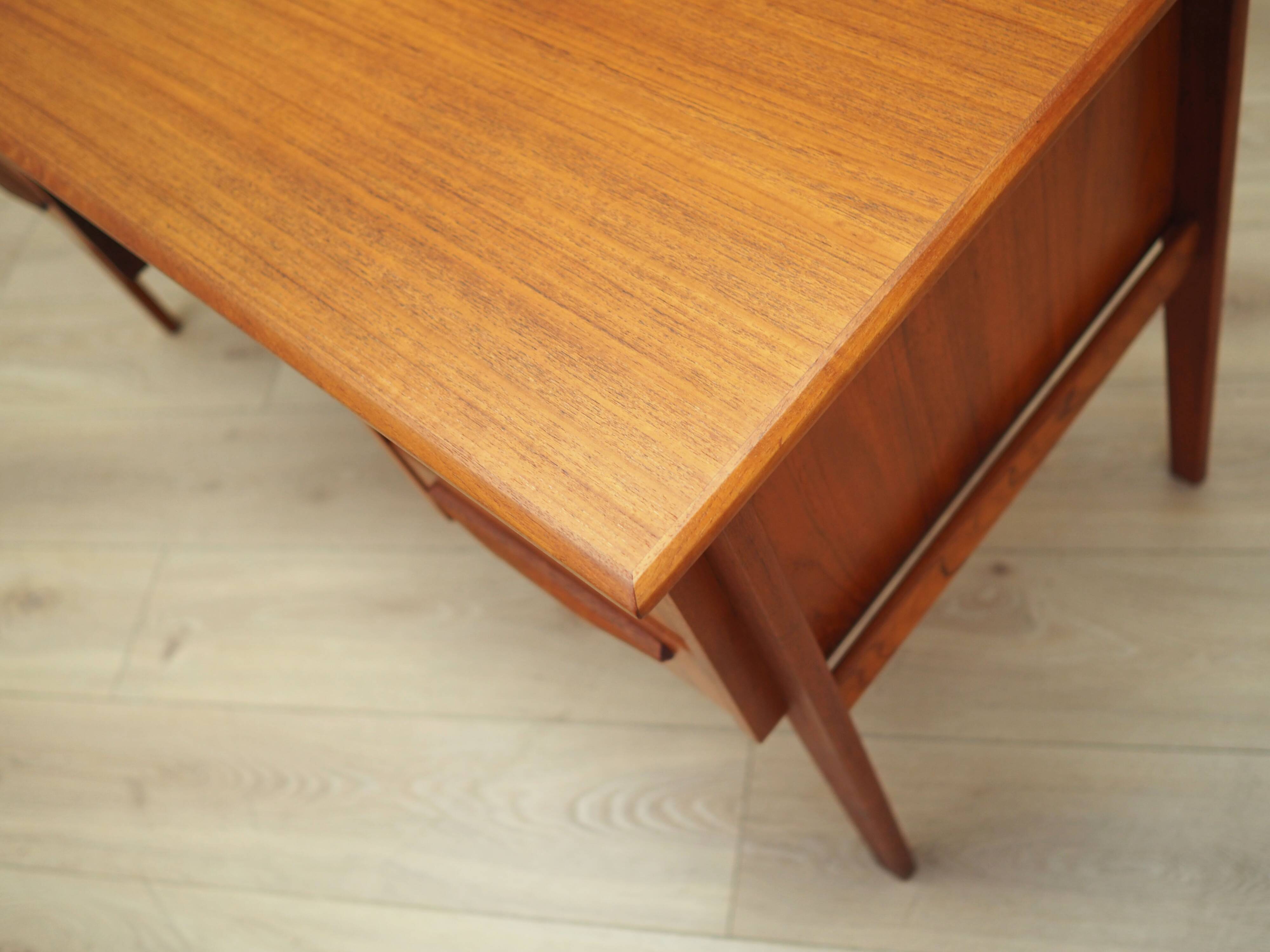 Teak desk, Danish design, 1970s, designer: Gunnar Nielsen, manufacturer: Tibergaard