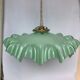 Suspension en opaline vert pastel jupée