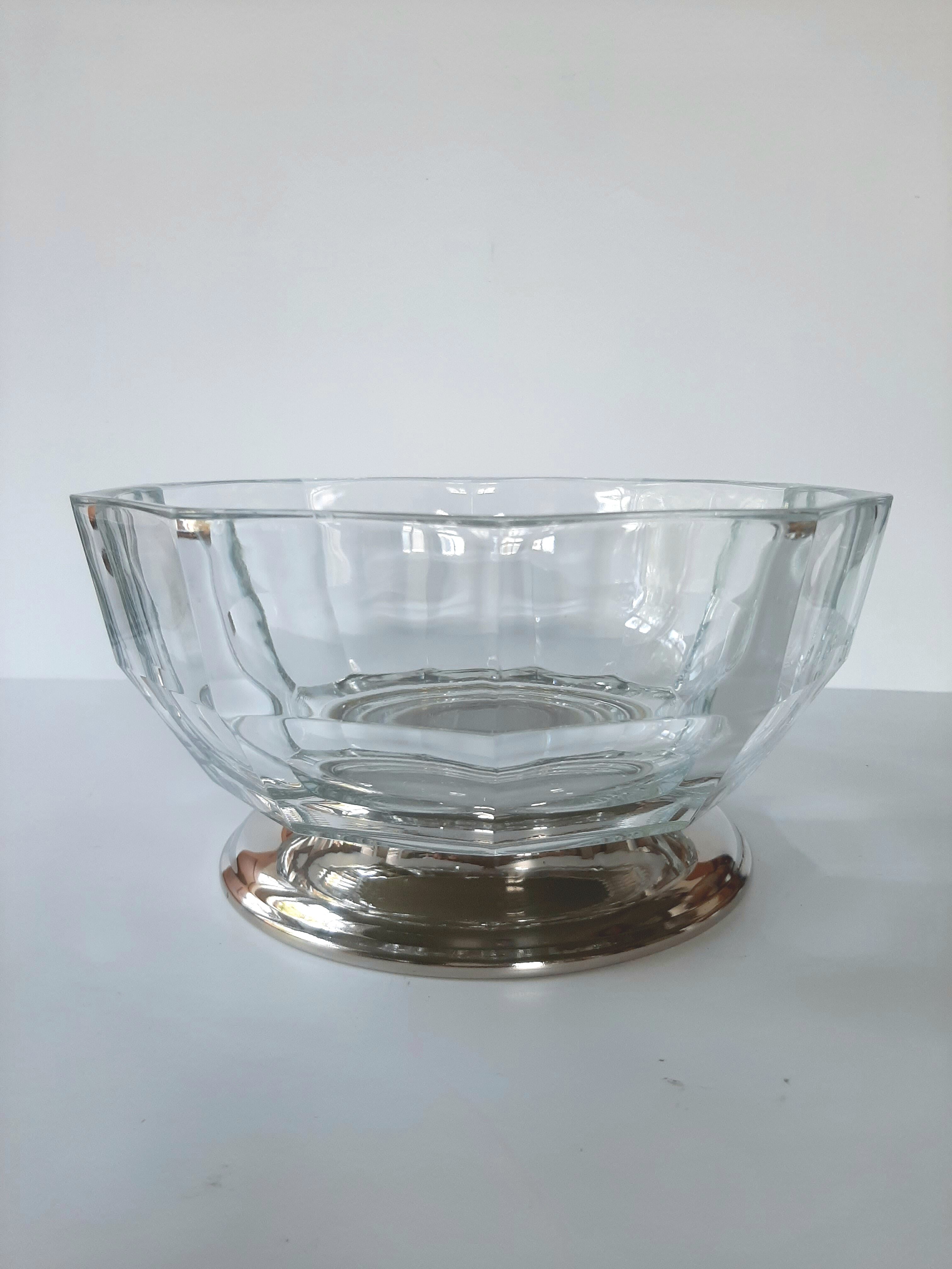 Art deco crystal cut