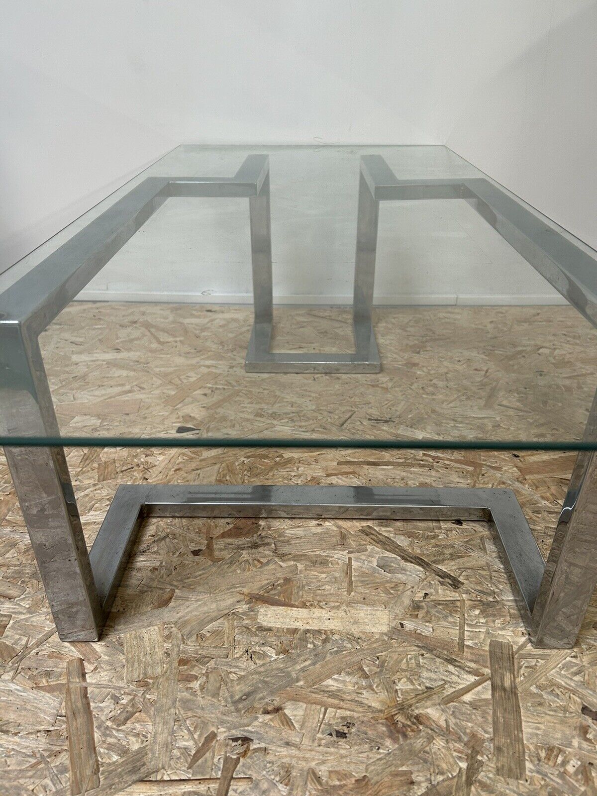 Old glass and chrome coffee table, 70