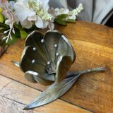 Cendriers individuels en forme de fleur, en laiton massif, années 60/7