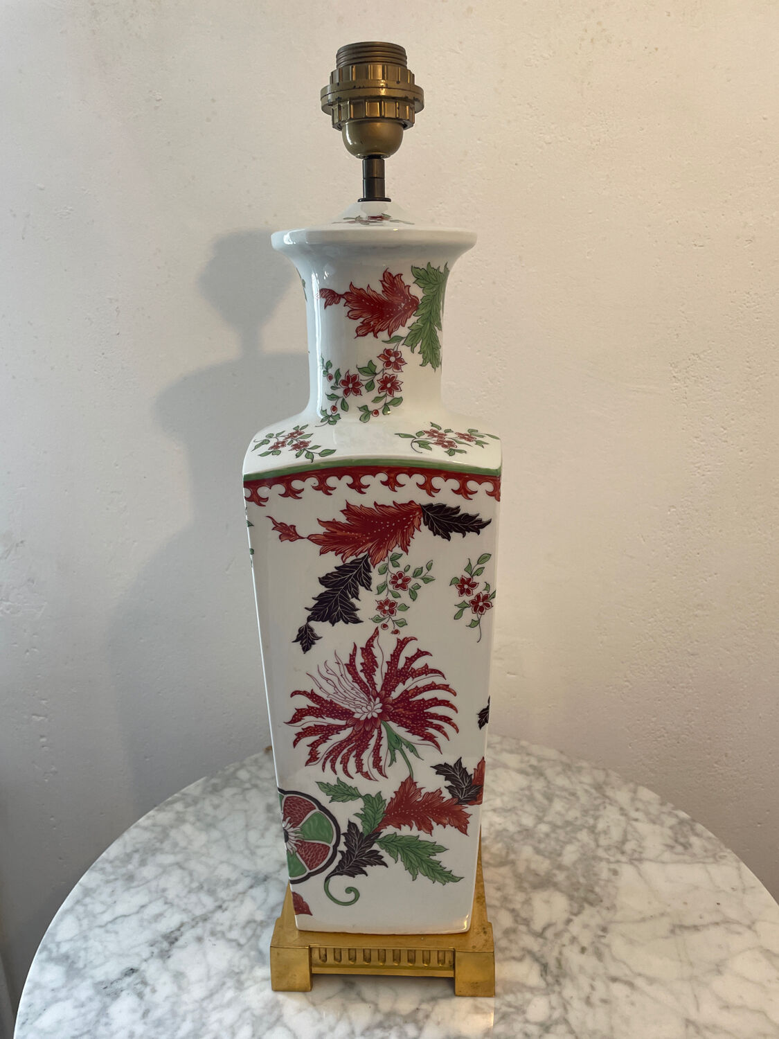 Vintage porcelain lamp Hollywood Regency