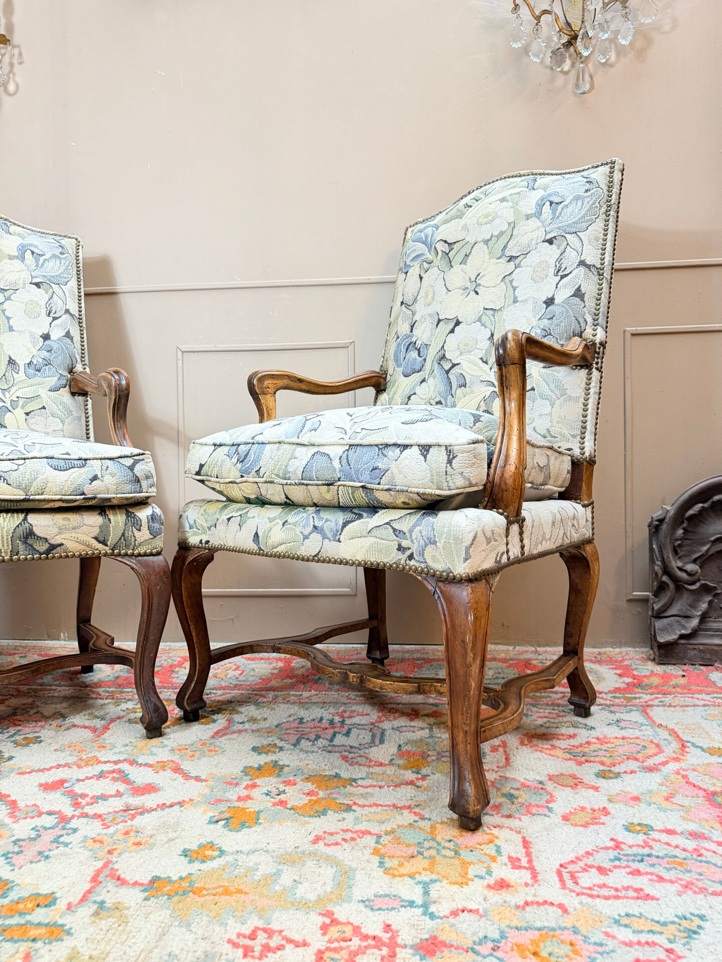 PAIR OF WALNUT ARMCHAIRS FROM THE LOUIS XV XVIII CENTURY