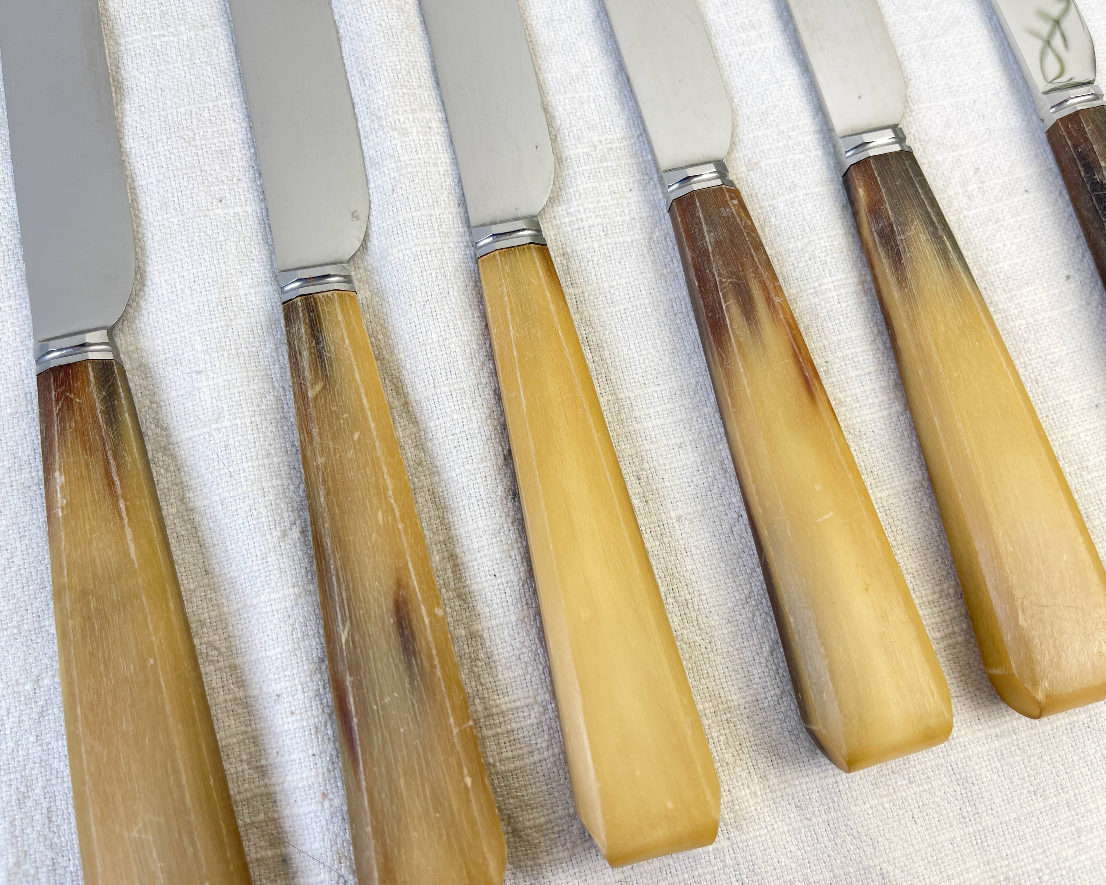 Set of 6 vintage horn table knives