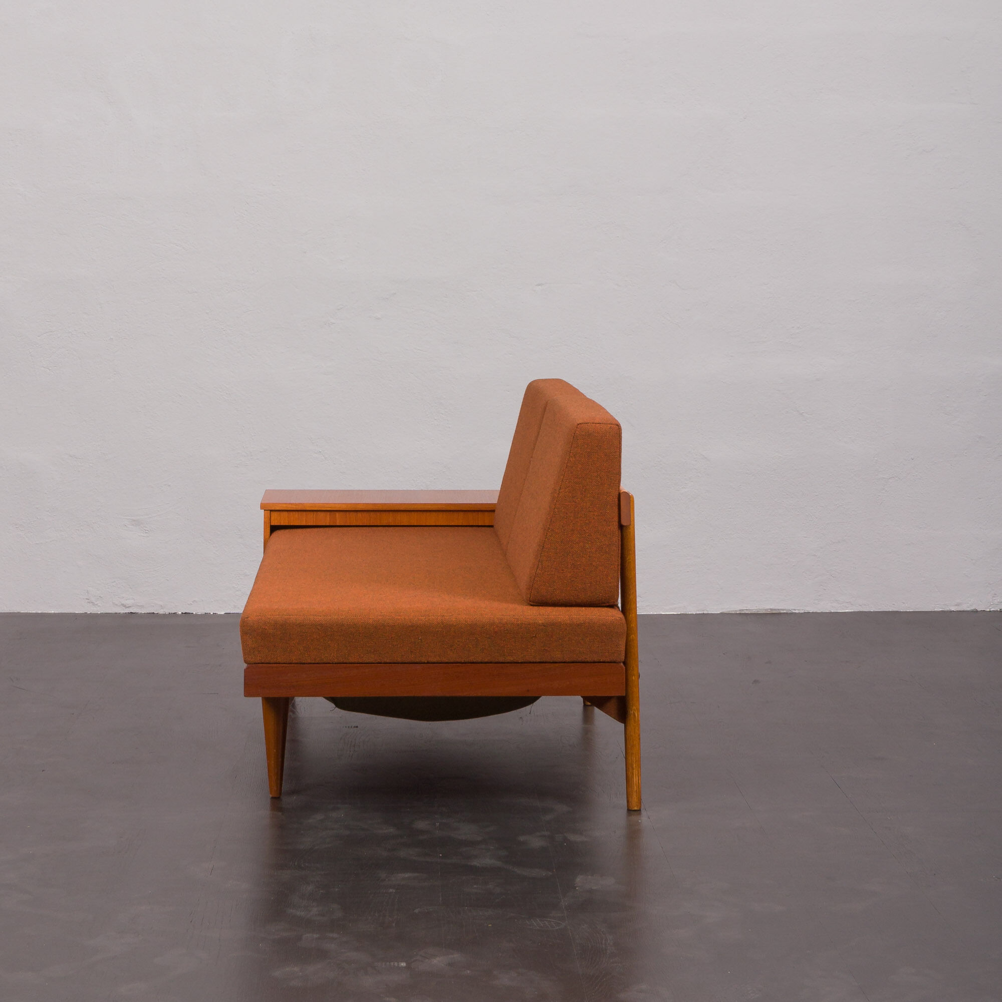Svane daybed by Igmar Relling in original dark orange wool upholstery, Norway 1970s