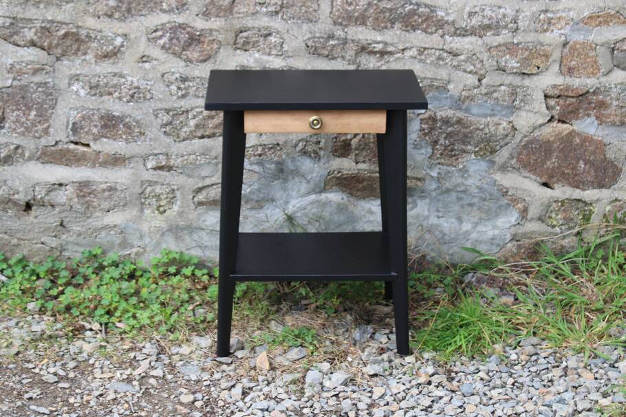 Table de chevet style scandinave