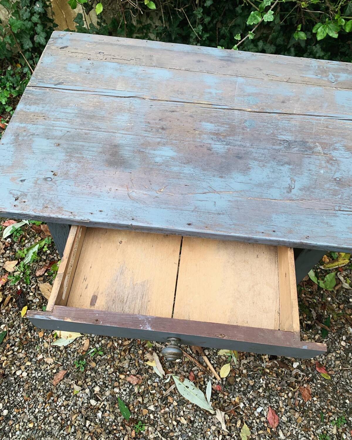 Petite table de ferme