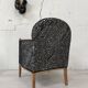 Fauteuil club en bois et tissu