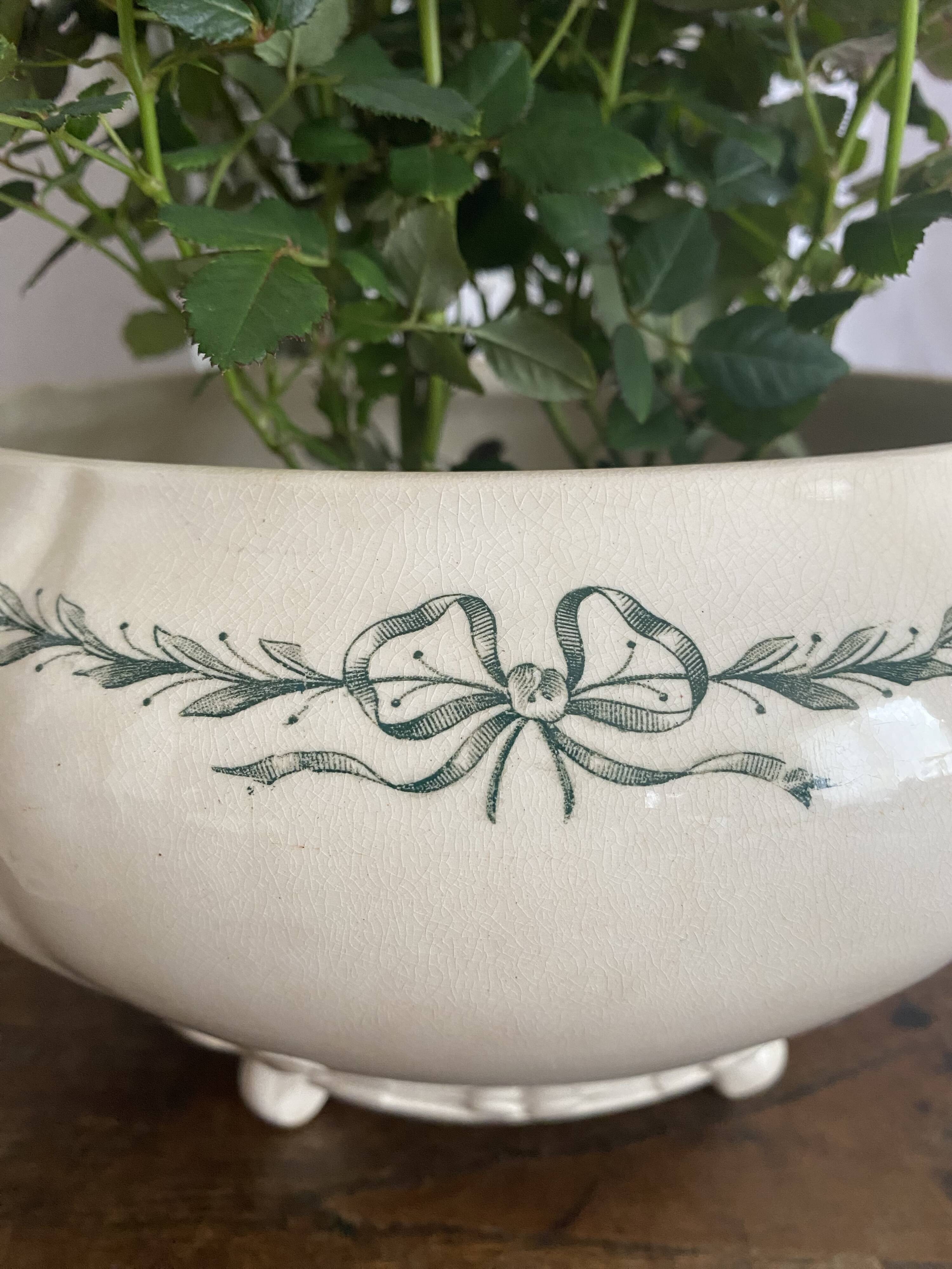 Longchamp belleville iron earth vegetable dish