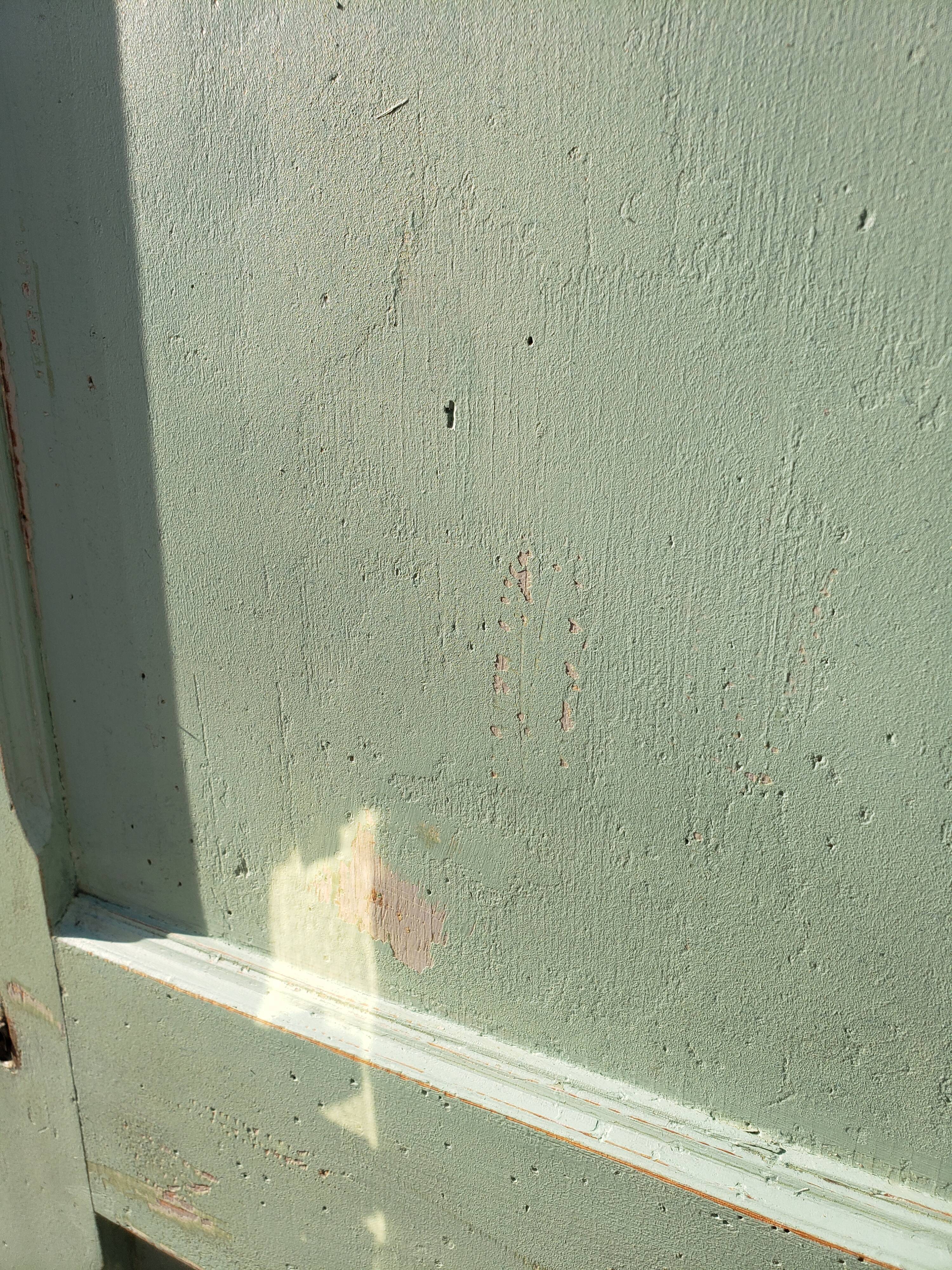 Parisian wardrobe patina ancient mint