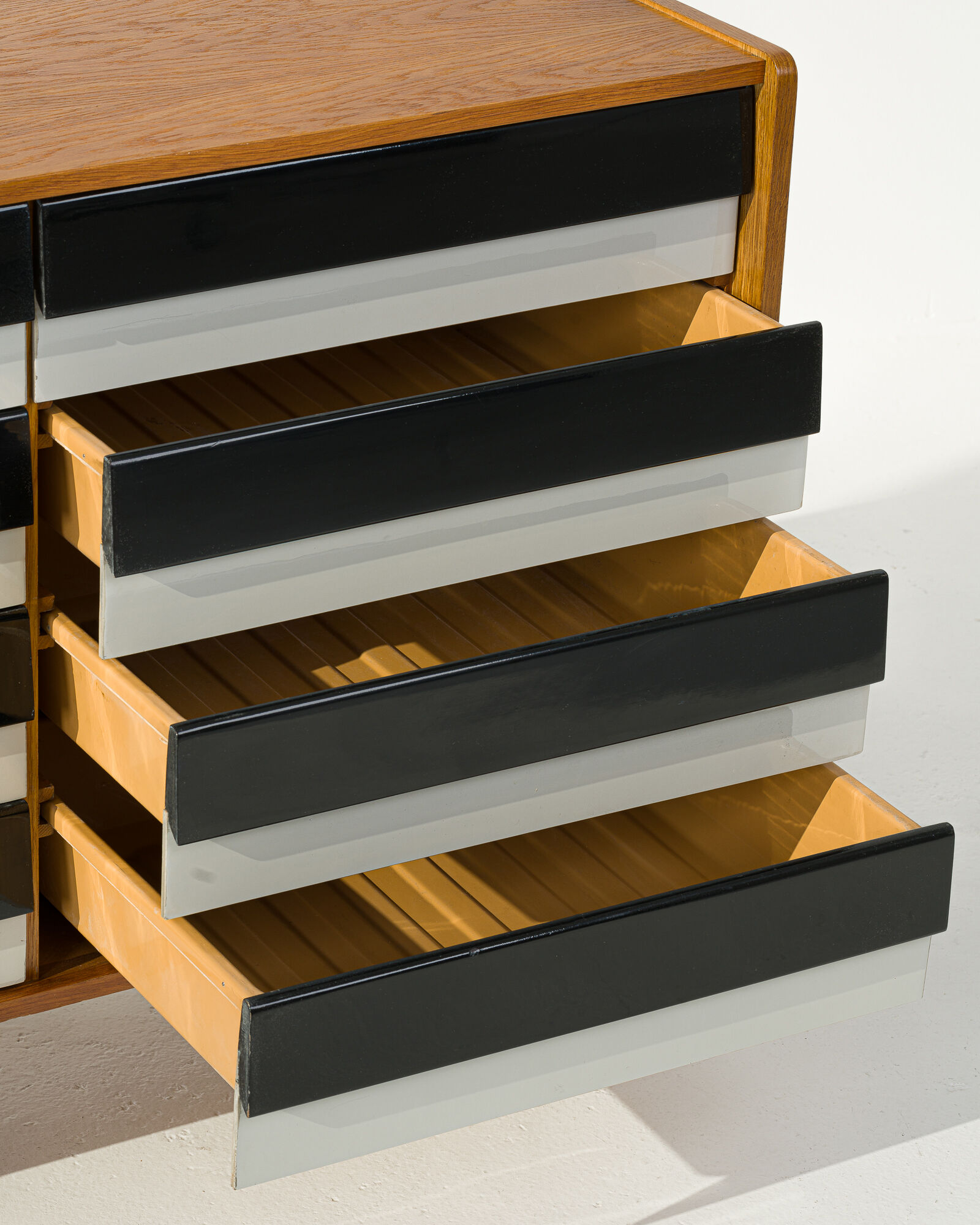 U-453 buffet by Jiri Jiroutek for Interier Praha, 60's
