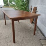 Dining room table with extensions