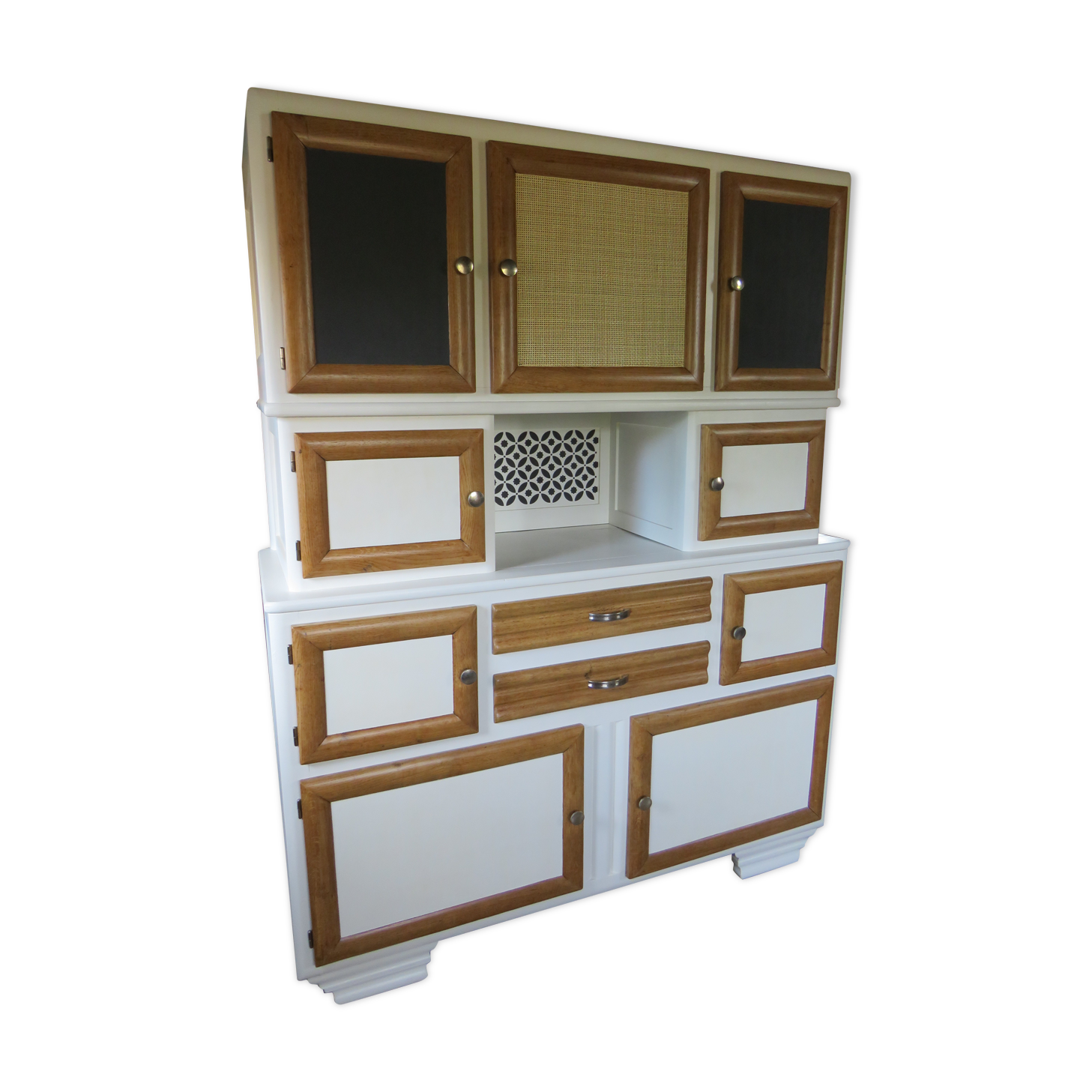 Mado buffet from the roaring twenties