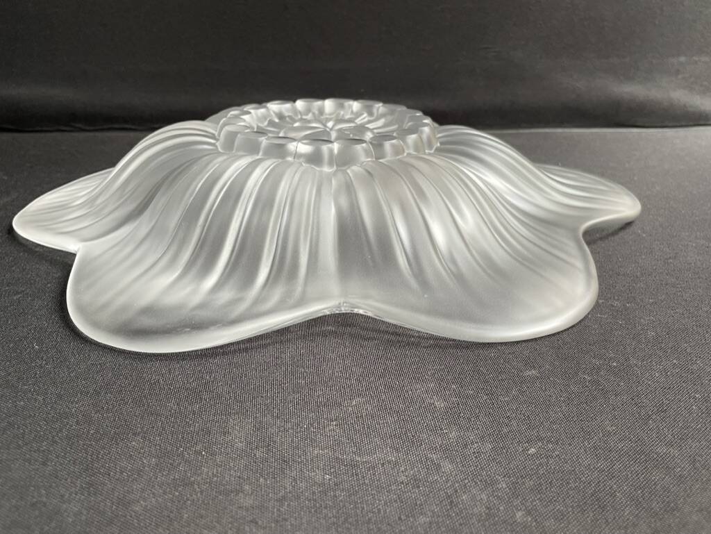 Unsigned molded pressed crystal stand cup